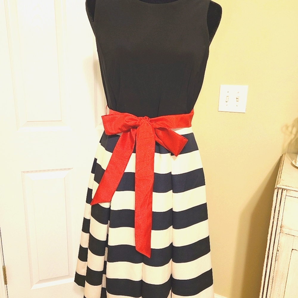 Cocktail/ Party dress